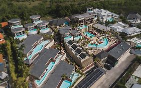 Seascape Resort & Spa Uluwatu By Ini Vie Hospitality